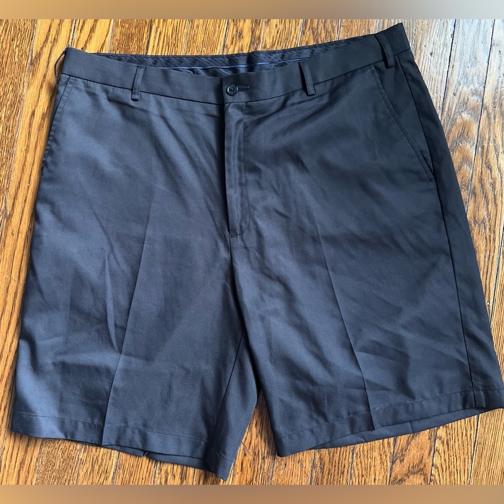 Classic Black Men's Golf Shorts